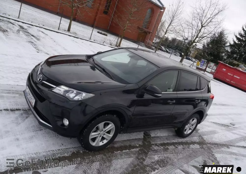 TOYOTA RAV4 