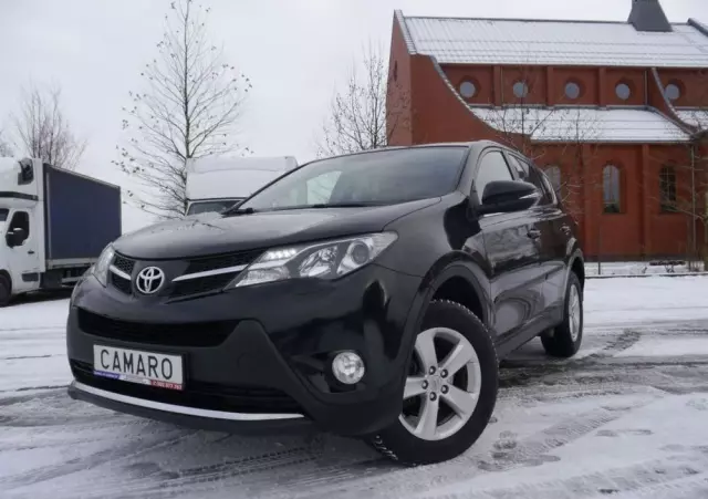 TOYOTA RAV4 