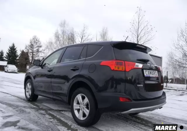 TOYOTA RAV4 