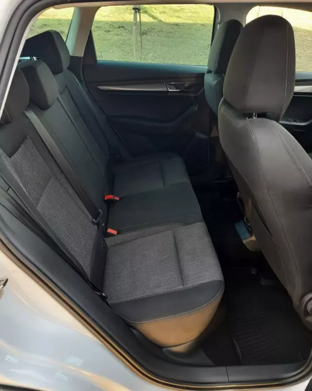 SKODA Karoq 2.0 TDI SCR 4x4 Style DSG