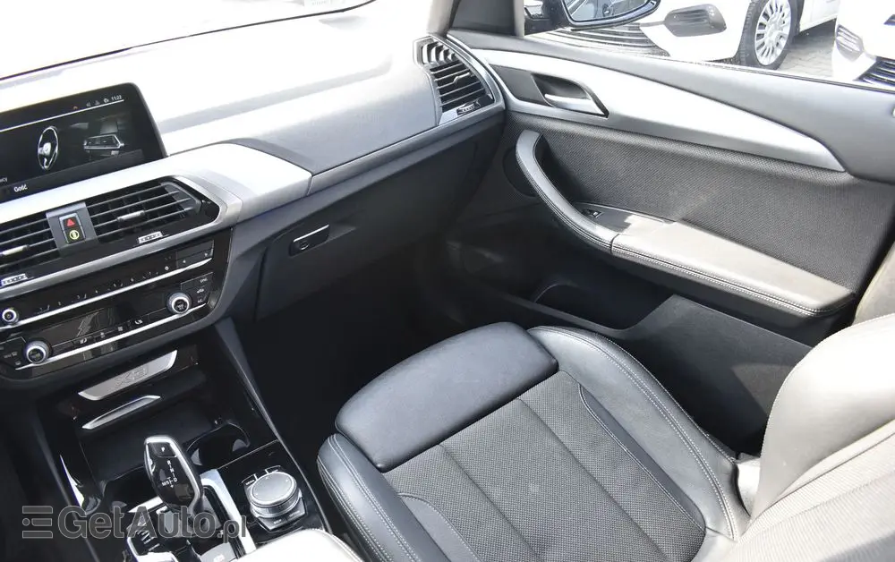 BMW X3 XDrive20i GPF Advantage