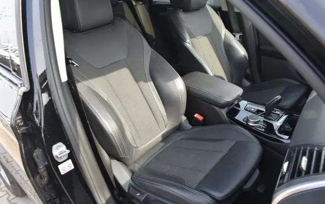 BMW X3 XDrive20i GPF Advantage