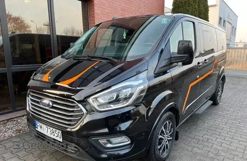 FORD Tourneo Custom 