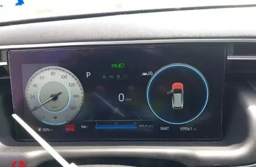 HYUNDAI Tucson 
