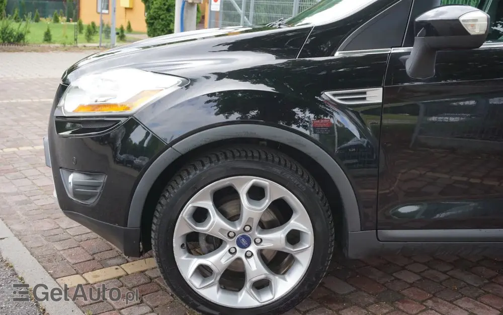 FORD Kuga 2.0 TDCi 4x4 Individual