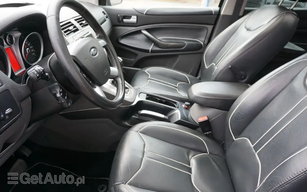 FORD Kuga 2.0 TDCi 4x4 Individual
