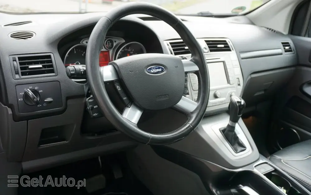 FORD Kuga 2.0 TDCi 4x4 Individual