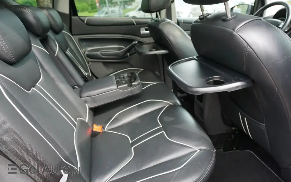 FORD Kuga 2.0 TDCi 4x4 Individual