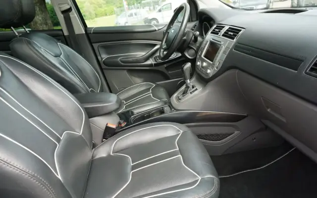 FORD Kuga 2.0 TDCi 4x4 Individual