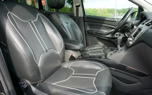 FORD Kuga 2.0 TDCi 4x4 Individual