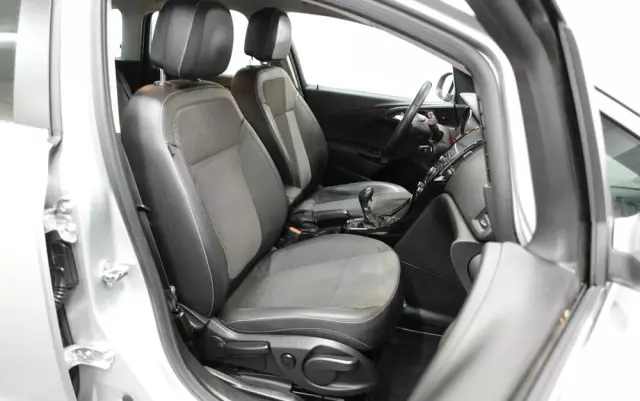 OPEL Astra IV 1.6 CDTI Cosmo