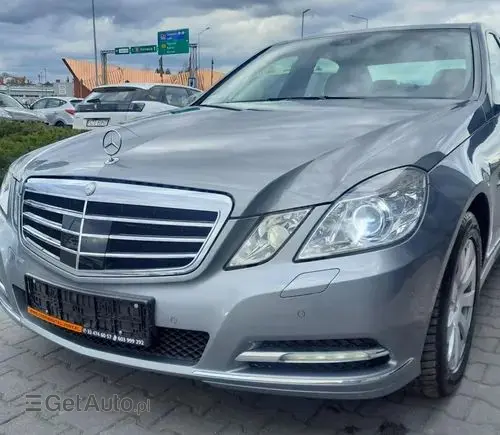 MERCEDES-BENZ Klasa E 