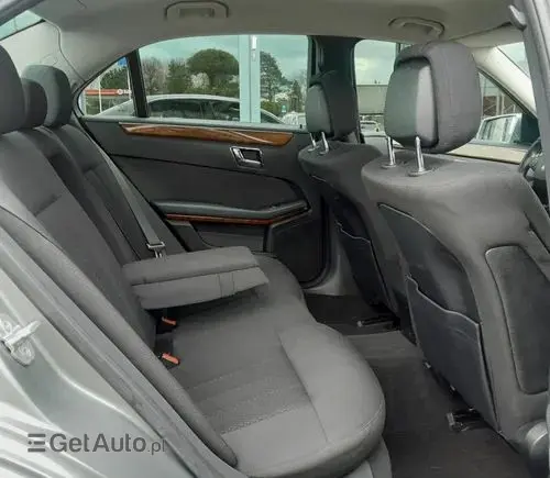 MERCEDES-BENZ Klasa E 