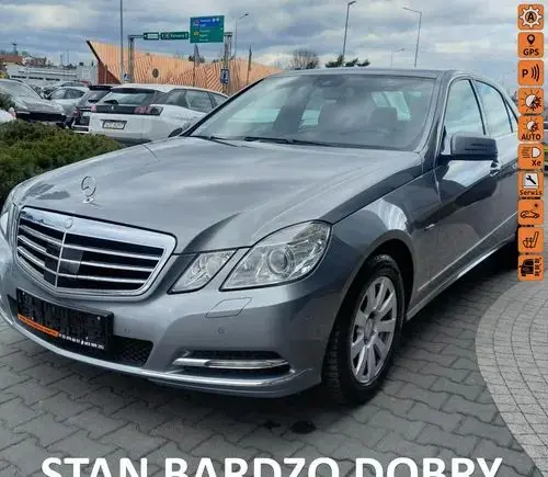 MERCEDES-BENZ Klasa E 