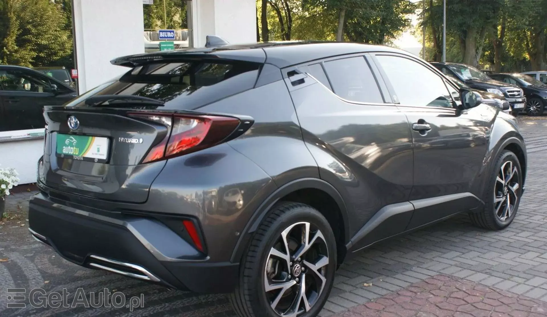 TOYOTA C-HR 