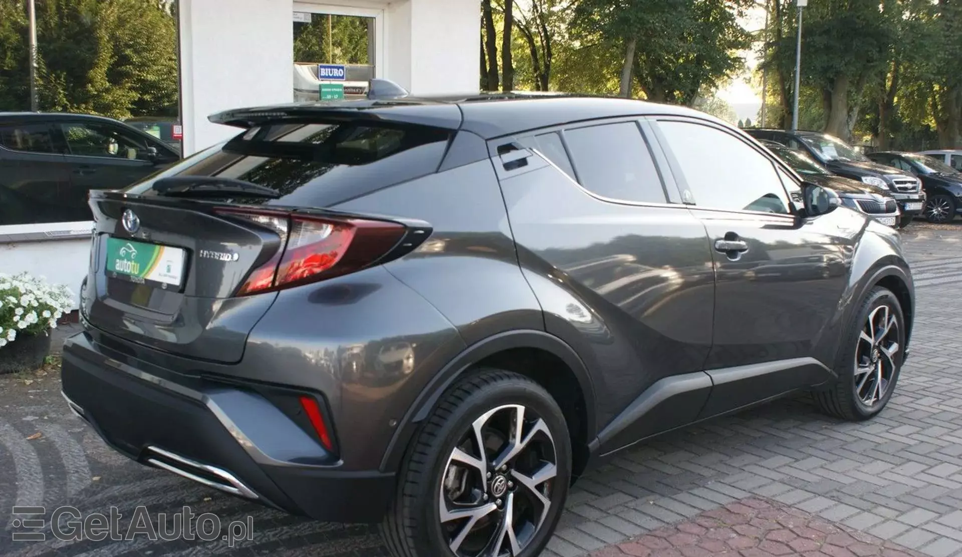 TOYOTA C-HR 