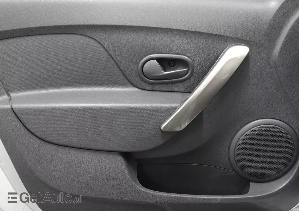 DACIA Sandero 1.5 dCi Laureate