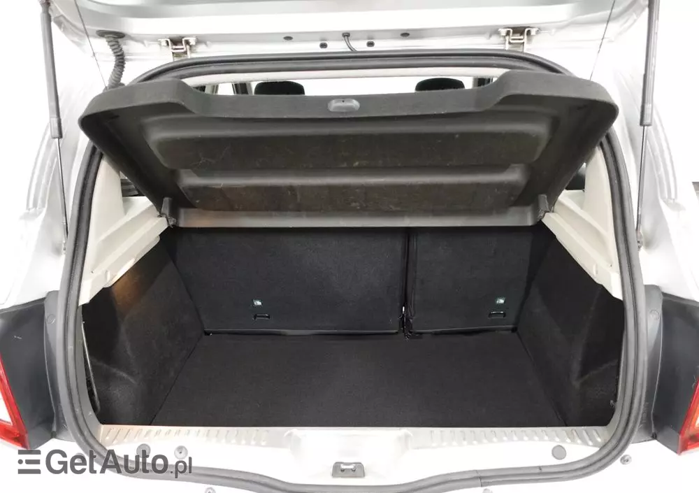 DACIA Sandero 1.5 dCi Laureate