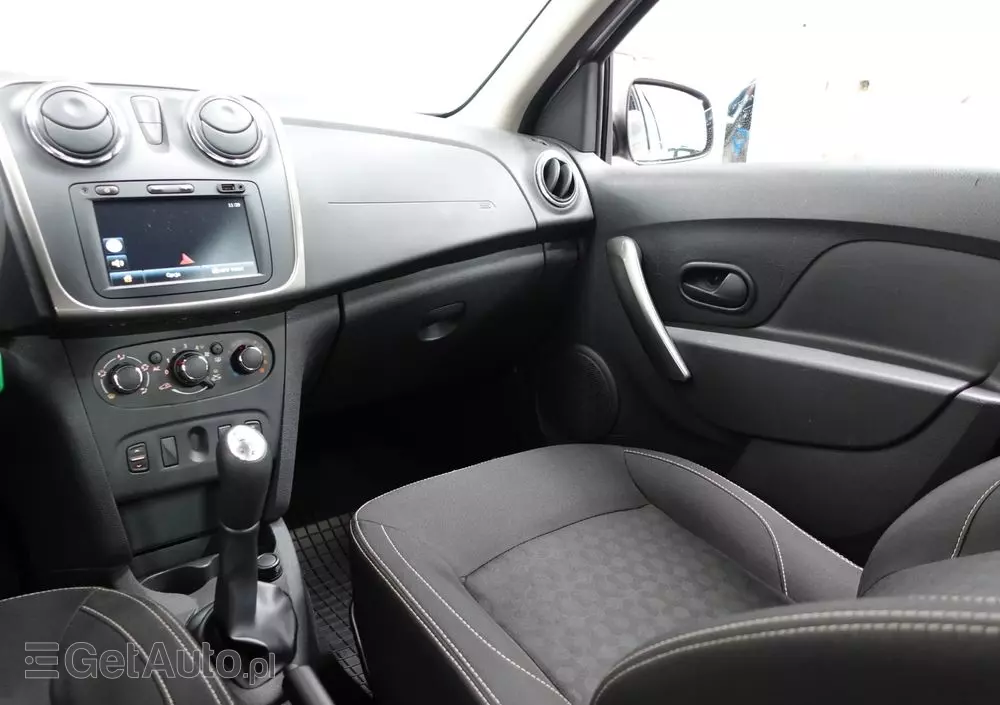 DACIA Sandero 1.5 dCi Laureate