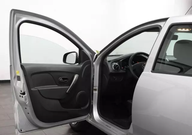 DACIA Sandero 1.5 dCi Laureate