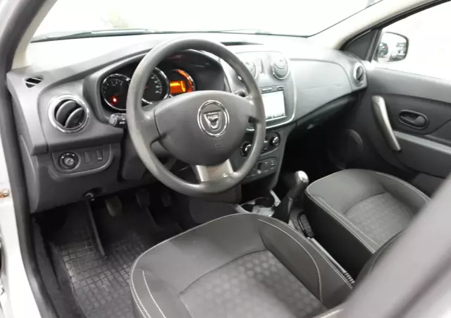 DACIA Sandero 1.5 dCi Laureate