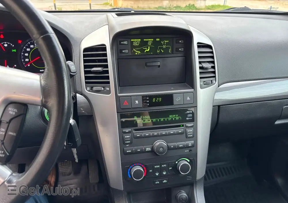 CHEVROLET Captiva 2.4 2WD 7 Sitzer LS Family Edition