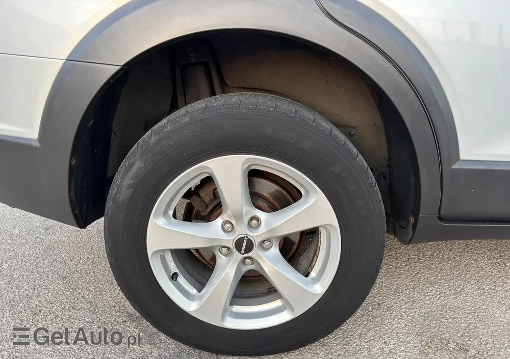 CHEVROLET Captiva 2.4 2WD 7 Sitzer LS Family Edition