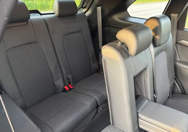 CHEVROLET Captiva 2.4 2WD 7 Sitzer LS Family Edition