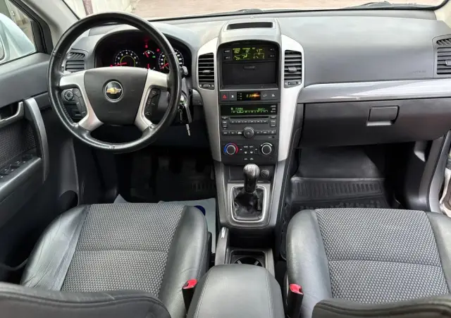 CHEVROLET Captiva 2.4 2WD 7 Sitzer LS Family Edition
