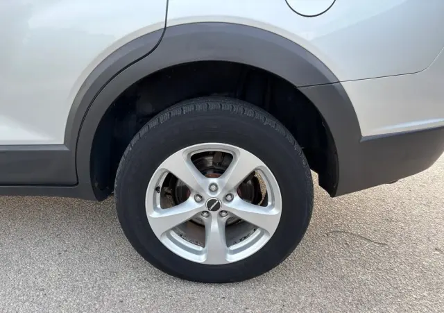 CHEVROLET Captiva 2.4 2WD 7 Sitzer LS Family Edition