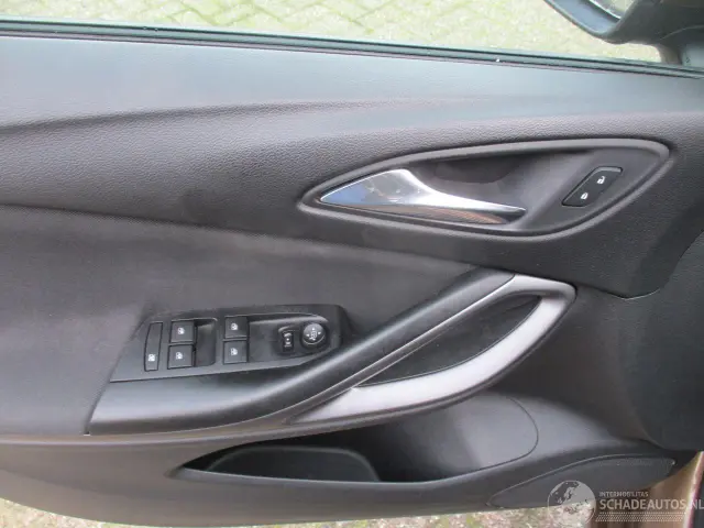 OPEL Astra Sport S&S