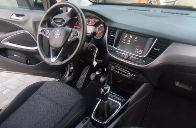OPEL Crossland 