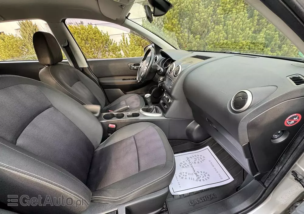 NISSAN Qashqai 1.6 I-Way