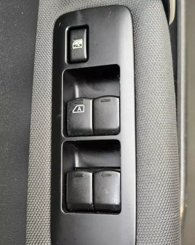 NISSAN Qashqai 1.6 I-Way