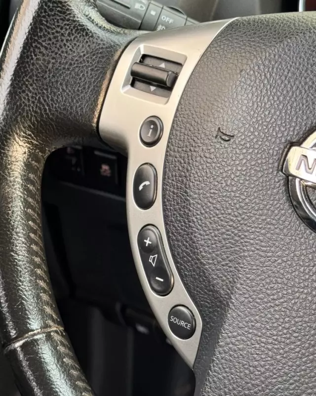 NISSAN Qashqai 1.6 I-Way