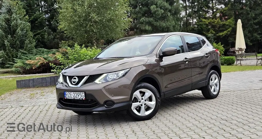 NISSAN Qashqai 1.2 DIG-T Acenta