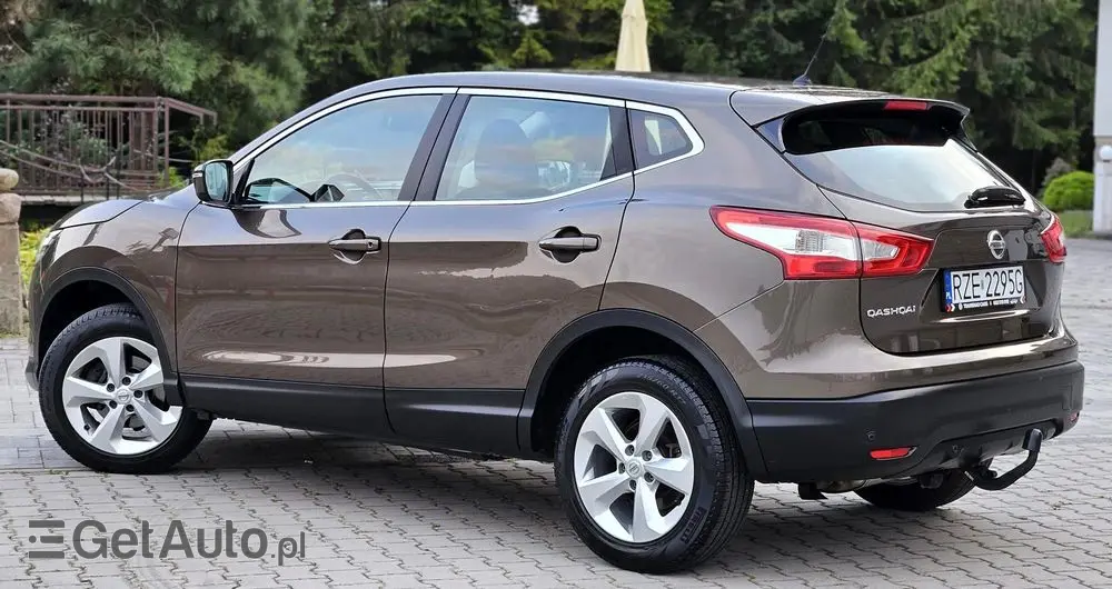 NISSAN Qashqai 1.2 DIG-T Acenta