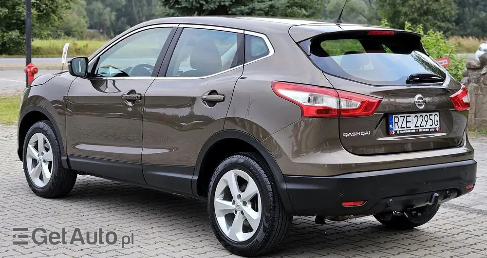 NISSAN Qashqai 1.2 DIG-T Acenta