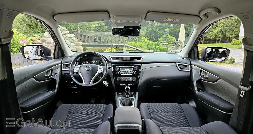 NISSAN Qashqai 1.2 DIG-T Acenta