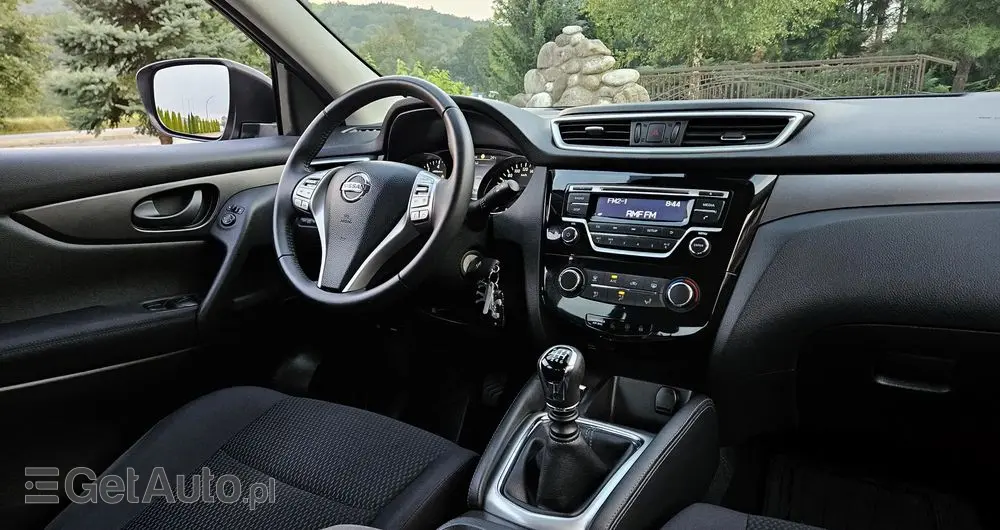 NISSAN Qashqai 1.2 DIG-T Acenta