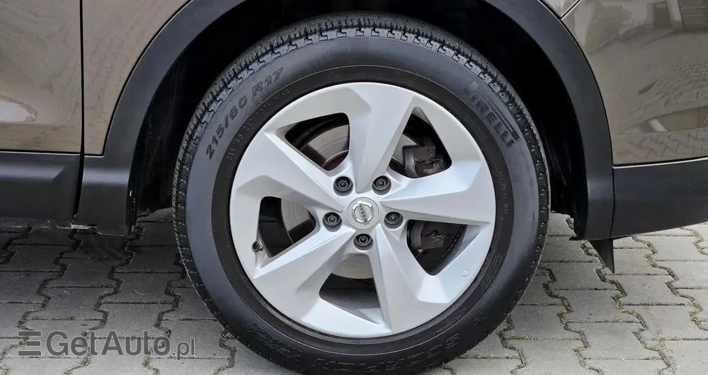 NISSAN Qashqai 1.2 DIG-T Acenta