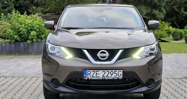 NISSAN Qashqai 1.2 DIG-T Acenta