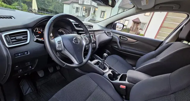 NISSAN Qashqai 1.2 DIG-T Acenta