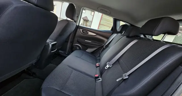 NISSAN Qashqai 1.2 DIG-T Acenta