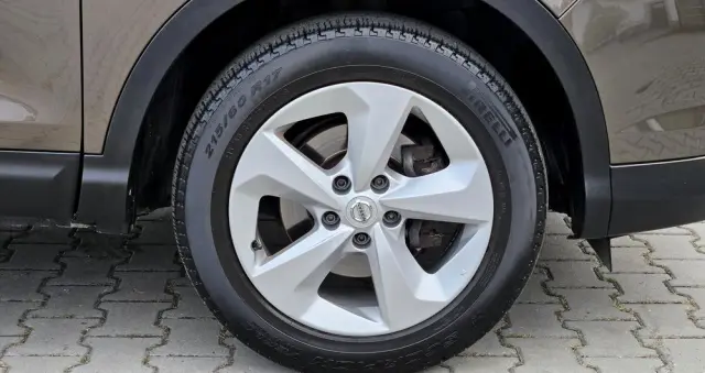 NISSAN Qashqai 1.2 DIG-T Acenta