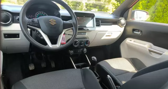 SUZUKI Ignis 