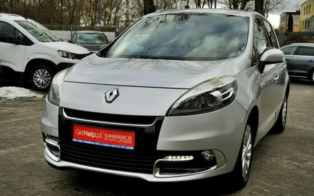 RENAULT Scenic 