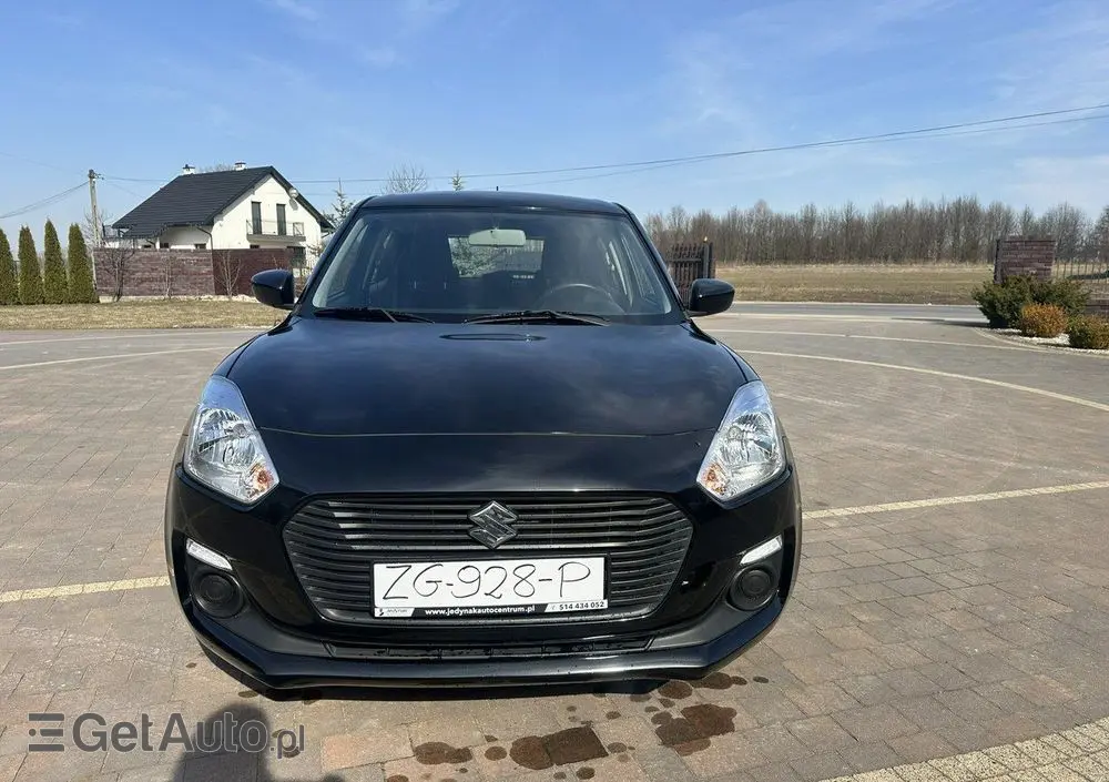 SUZUKI Swift 
