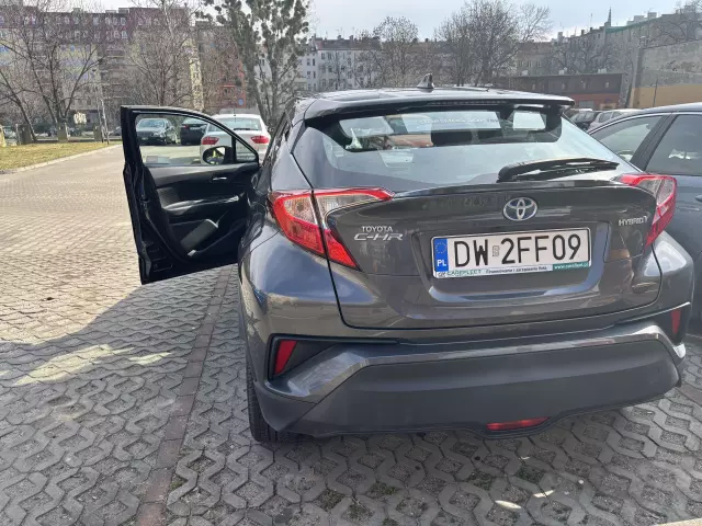 TOYOTA C-HR Executive CVT