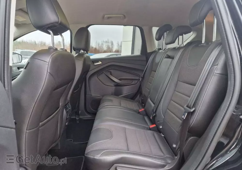 FORD Kuga 1.5 EcoBoost 2x4 Titanium